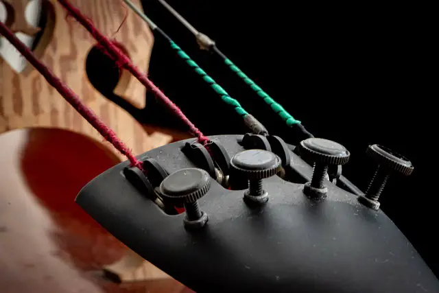 Cello Strings: How to Choose the Right Ones For Your Instrument