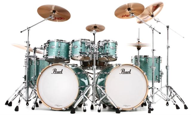 6 Best Double Bass Drum Sets (Beginners to Pros)