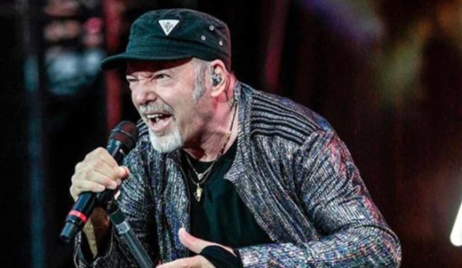 15 Famous Italian Musicians & Singers of All Time